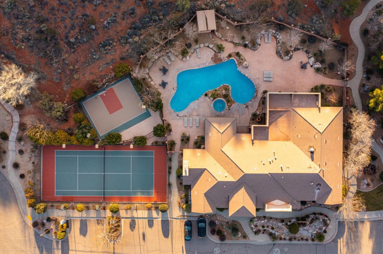 D5-Coral Springs Poolside-Ground Floor 3-Bedroom Hillside View Харрикейн Номер фото